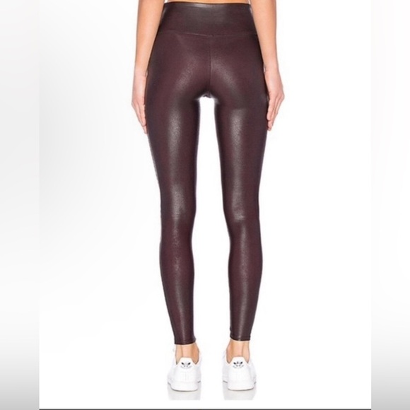 Spanx Faux Leather Leggings in Color Wine new without the tag size M - Picture 4 of 8